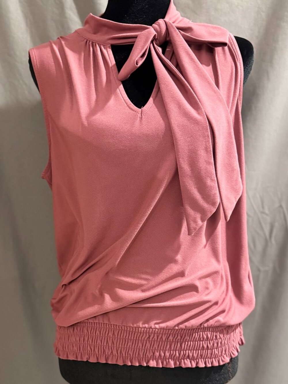 Pink Tie-Neck Sleeveless Blouse